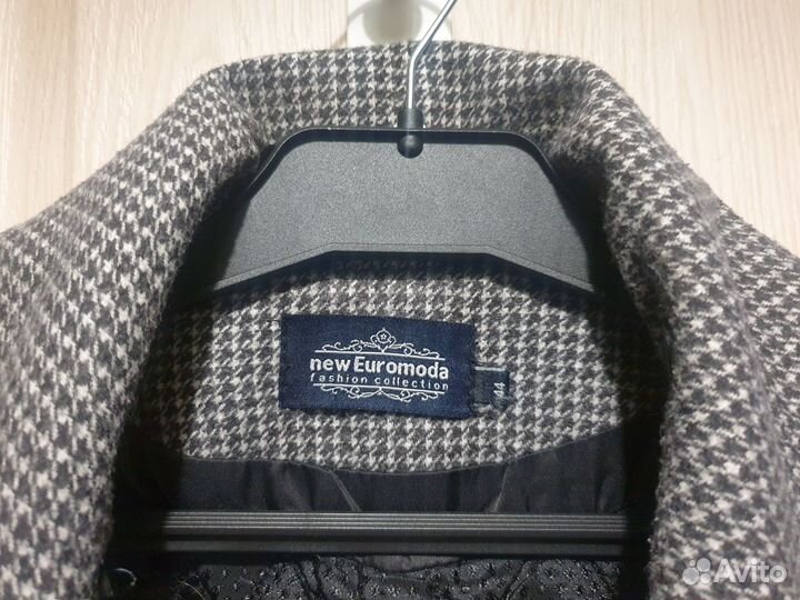 Пальто женское 44