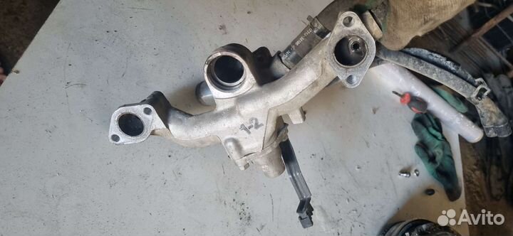 Корпус термостата на hyundai sonata 4 2.7