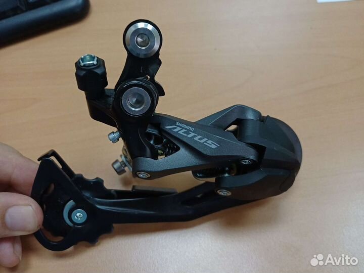Shimano altus заднийпереключатель, манетка