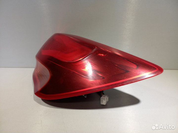 Фонарь задний правый Kia Ceed 2 универсал G4FG