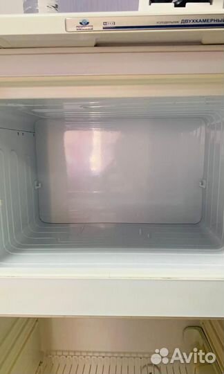 Холодильник Atlant двухкамерный бу