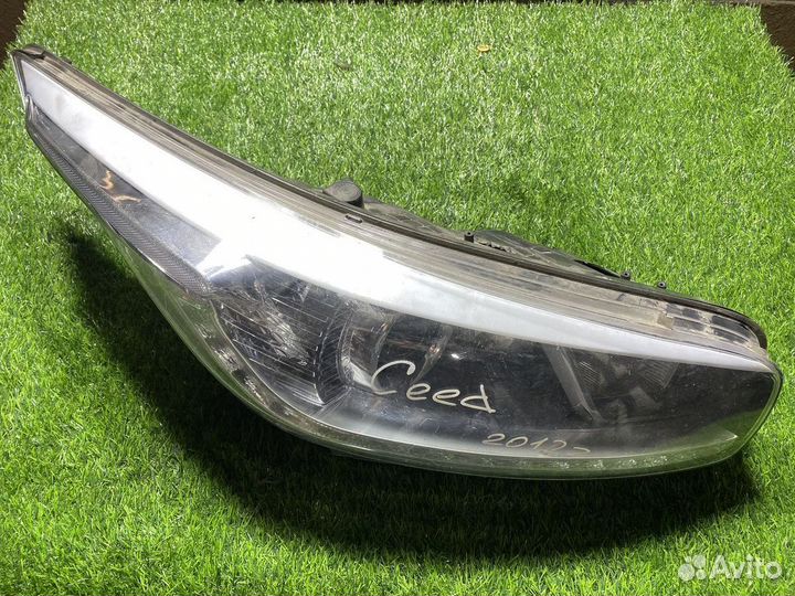 Фара Kia Сeed