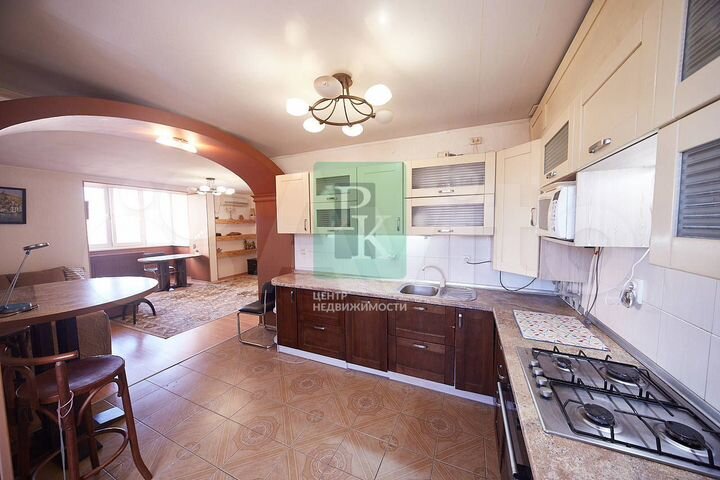 4-к. квартира, 123,1 м², 5/5 эт.