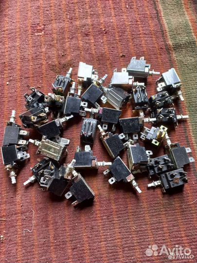 Тумблер, выключатель, включатель сетевой