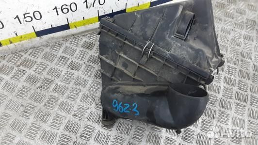 Корпус воздушного фильтра mercedes benz C-class W2