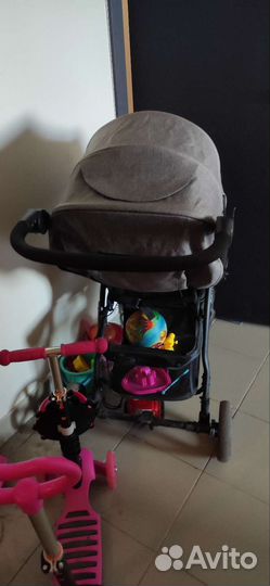 Прогулочная коляска