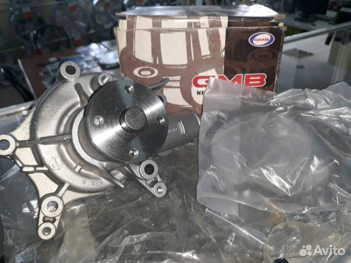 Помпа Mitsubishi Hyundai MD972897