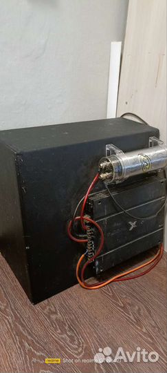 Сабвуфер и усилитель с накопителем