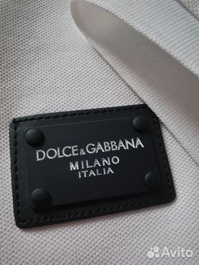 Футболка Dolce Gabbana: стильное решение