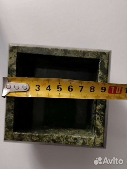 Малахитовая шкатулка