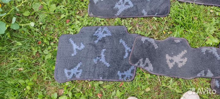 Автомобильные коврики ворсовые