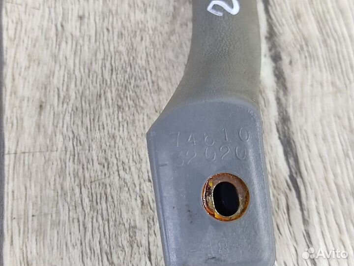 Ручка внутренняя потолочная Carina E