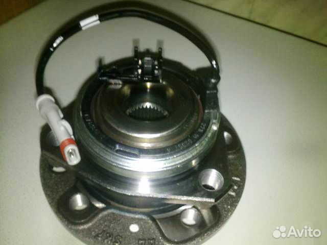 Ступица передняя Opel Astra H Zafira