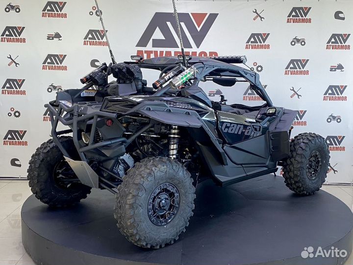 Мотовездеход BRP Can-Am Maverick X RS Turbo RR SS