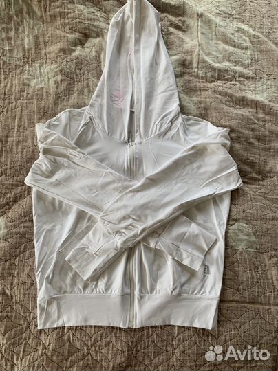 Костюм спортивный