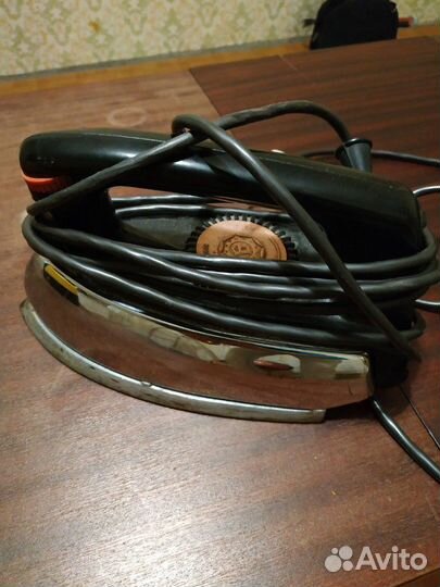 Утюг 1973 год