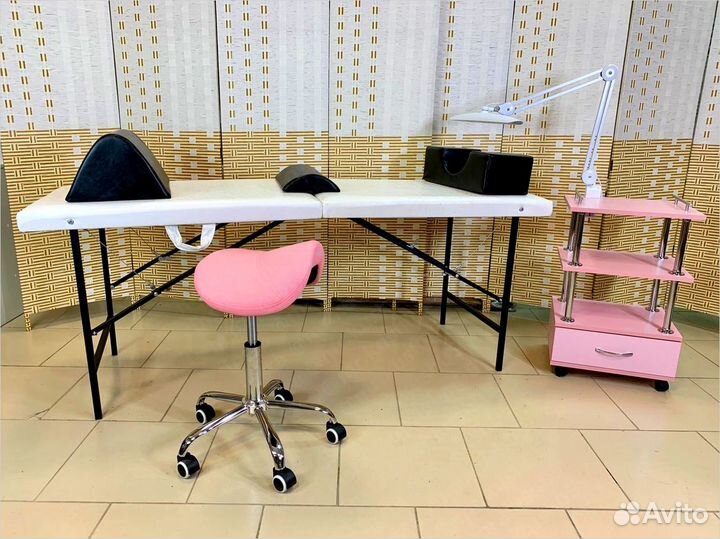 Массажный стол