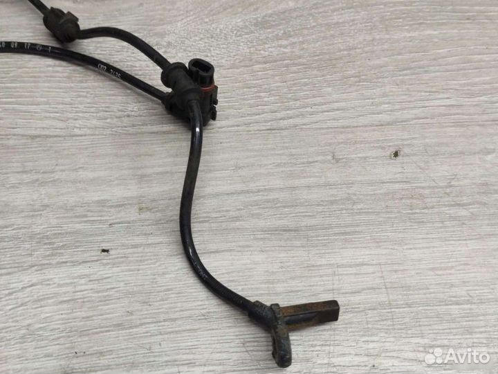 Датчик ABS Mercedes M W164