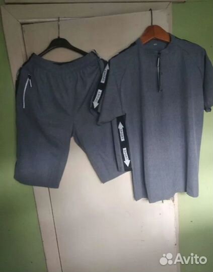 Спортивный костюм мужской новый