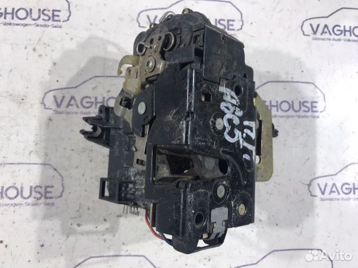 Замок двери передний правый Audi A6 C5 4B 2001