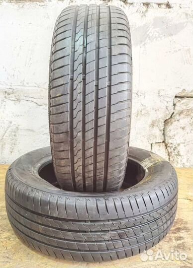 Firestone Roadhawk 215/60 R17 96H