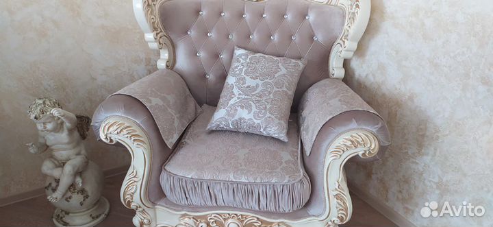 Диван и кресла