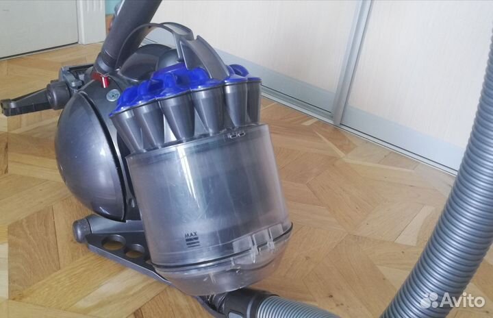 Пылесос Dyson