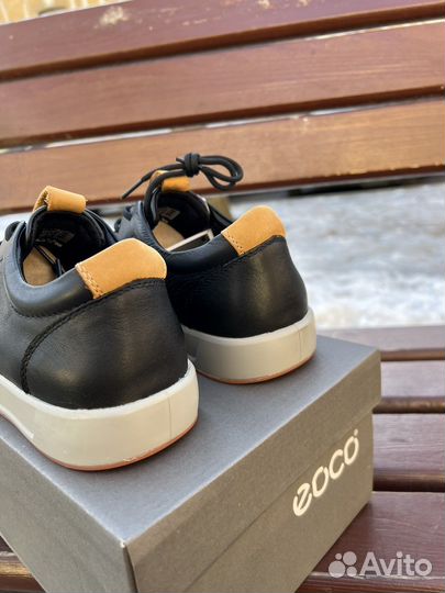 Кроссовки Ecco