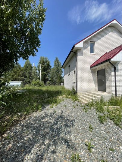 Коттедж 150 м² на участке 9 сот.