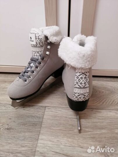 Коньки женские nordway