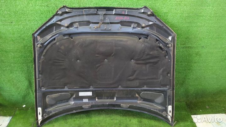 Капот Audi A4 B7 BWE 2006