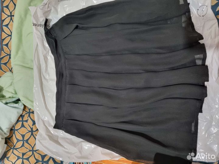 Отдам женские вещи