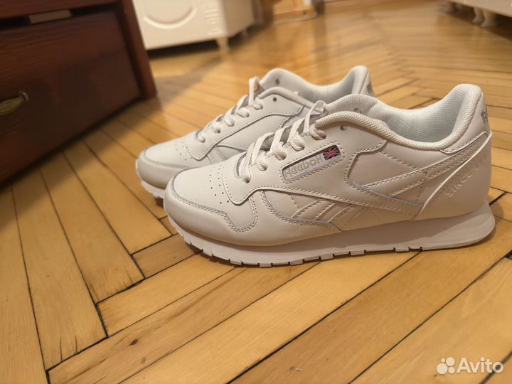 Кроссовки reebok classic
