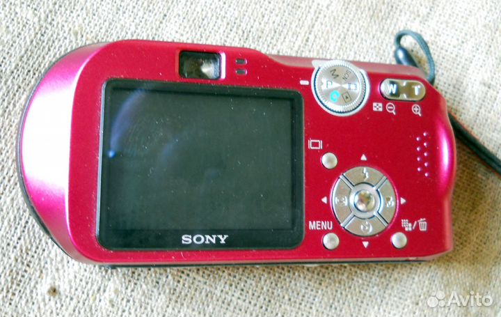 Компактная цифровая камера Sony DSC-P200 Япония