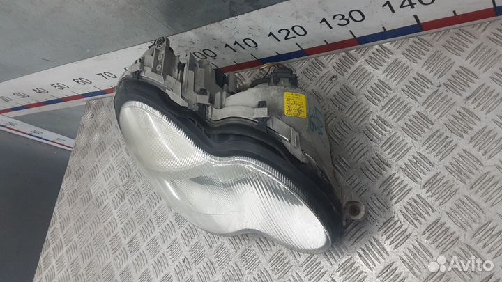 Фара mercedes-benz C W203 (2000-2007)