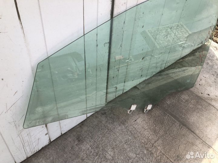 Стекло двери передней левой Honda CR-V 2007-2012