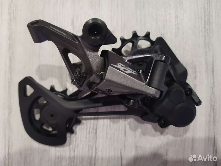 Переключатель задний Shimano Deore XT RD-M8100 12с