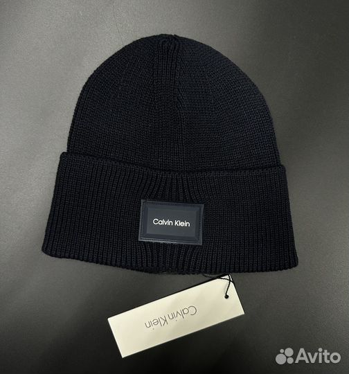 Мужская шапка calvin klein