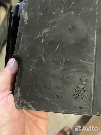 Изоляция бу подуш без Mercedes E W212 A2076822704
