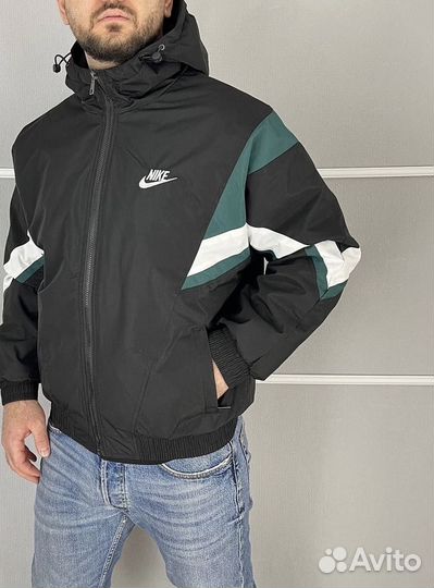 Весенняя осенняя куртка nike