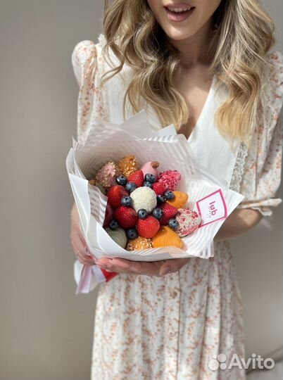 Букет из клубники в шоколаде