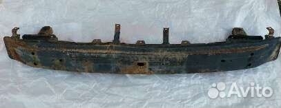 Усилитель переднего бампера Kia Rio 1