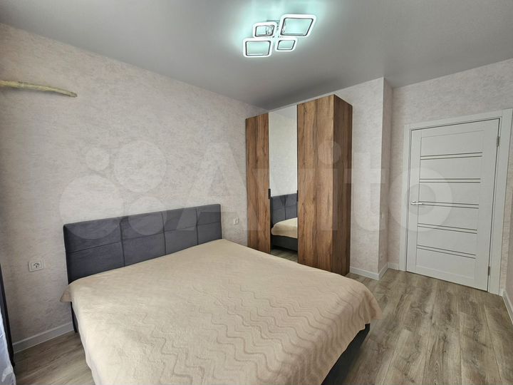 2-к. квартира, 42 м², 10/19 эт.