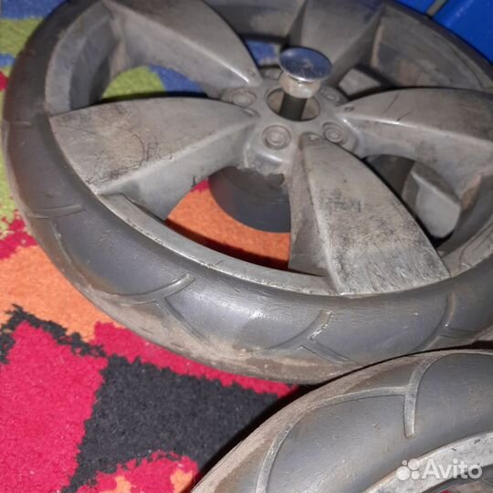 Колёса для коляски cam cortina