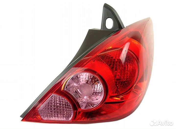 Фонарь задний правый Nissan Tiida (хетч)