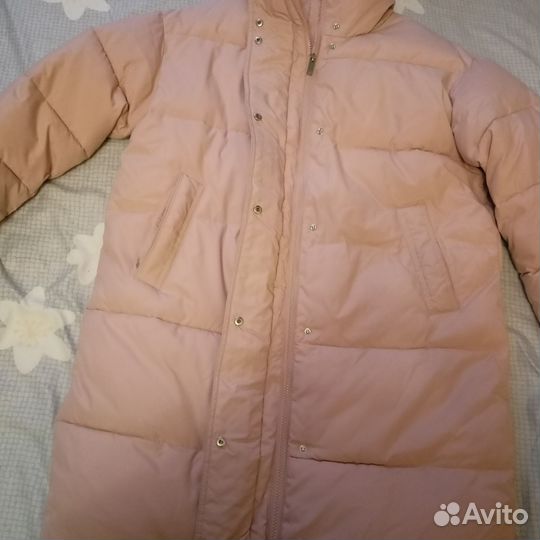 Пуховик новый 42 44