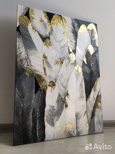 Интерьерные картины с золотой поталью на заказ