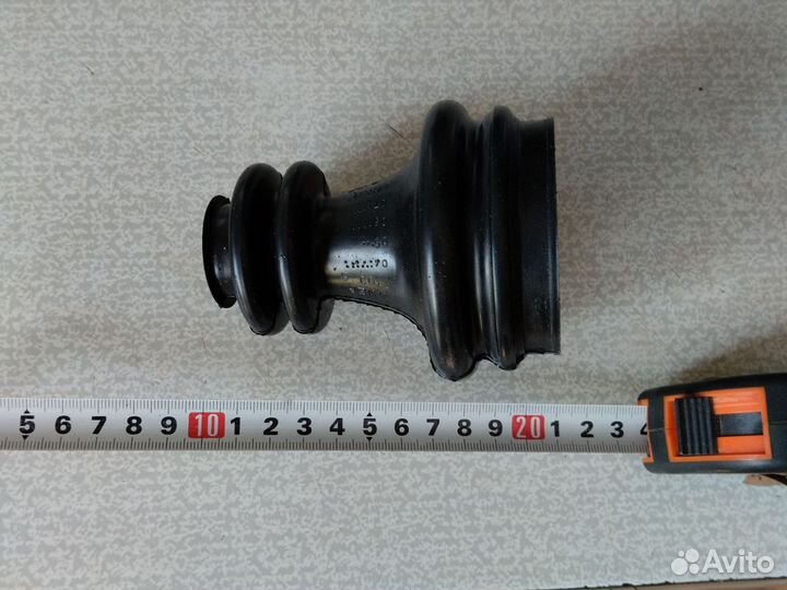 Пыльник шруса правый внутренний volvo 440