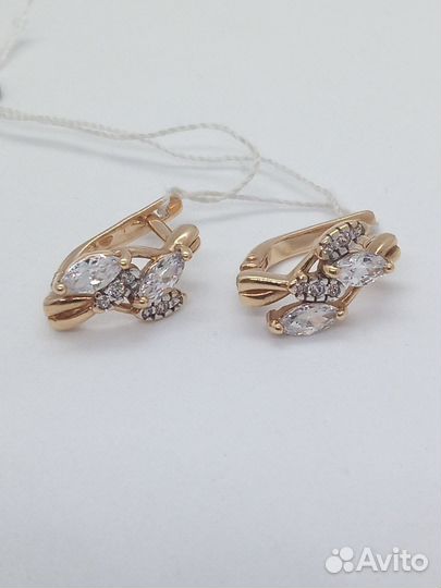 Золотые серьги с фианитами
