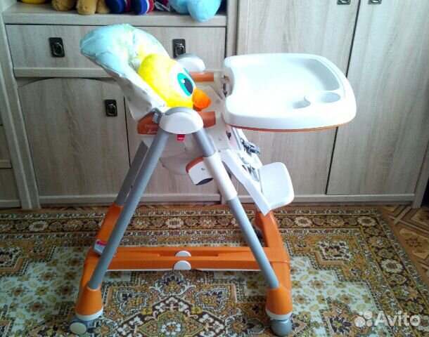Стулчик для кормления